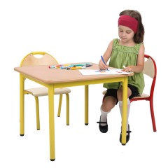 Stół przedszkolny Bambino kwadratowy regulowany