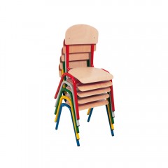 Krzesło rozm. 1 wys. 26 cm, czerwone z plastikowymi ślizgaczami